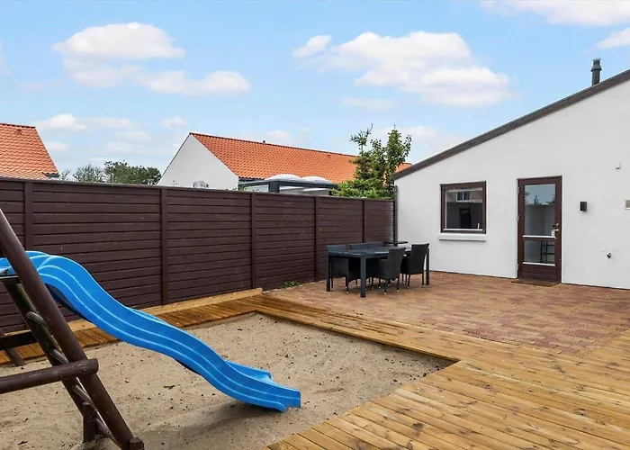 Bl1117-blokhus-peter-andersensvej-10 *